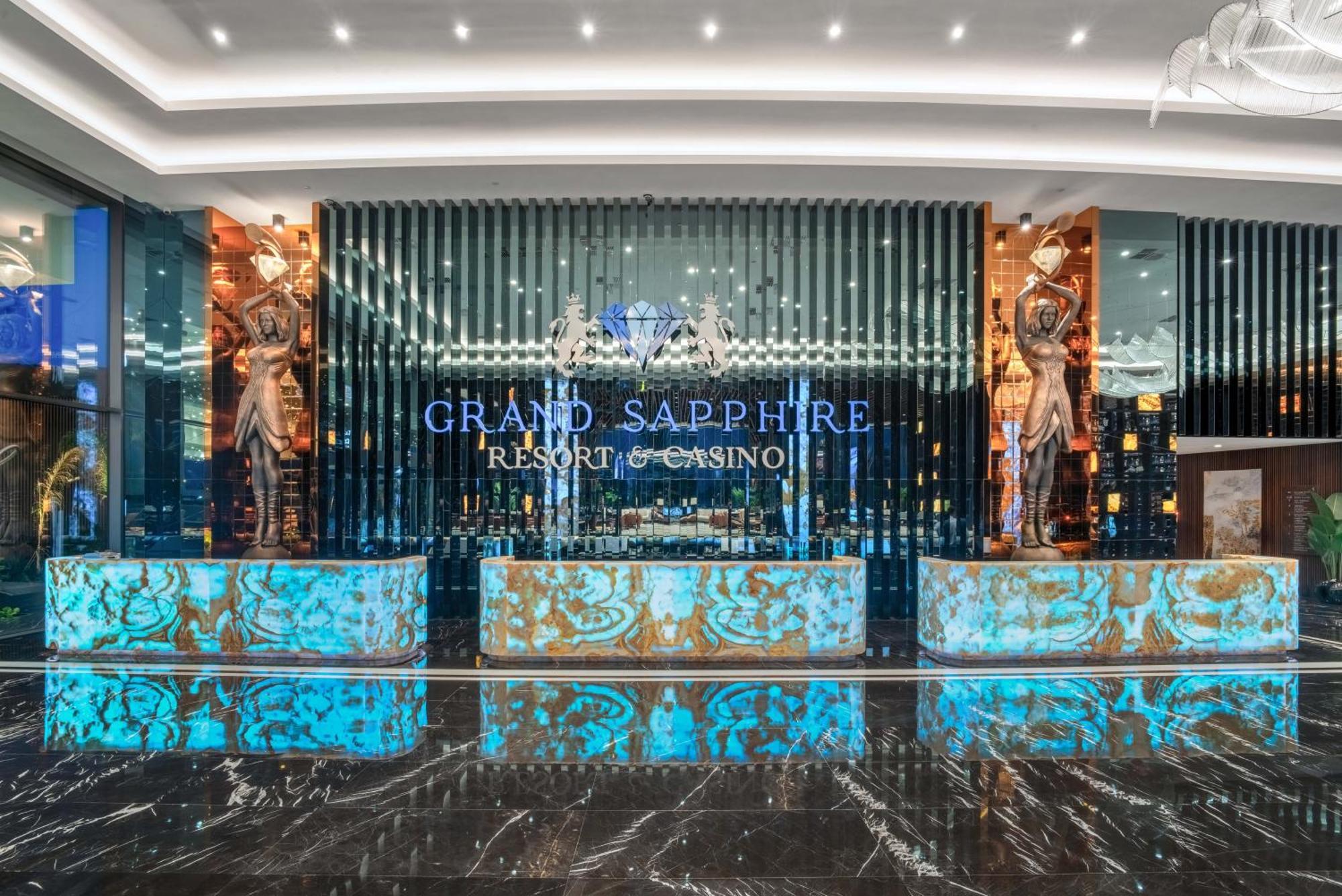 Grand Sapphire Resort & Casino Trikomo Exteriör bild