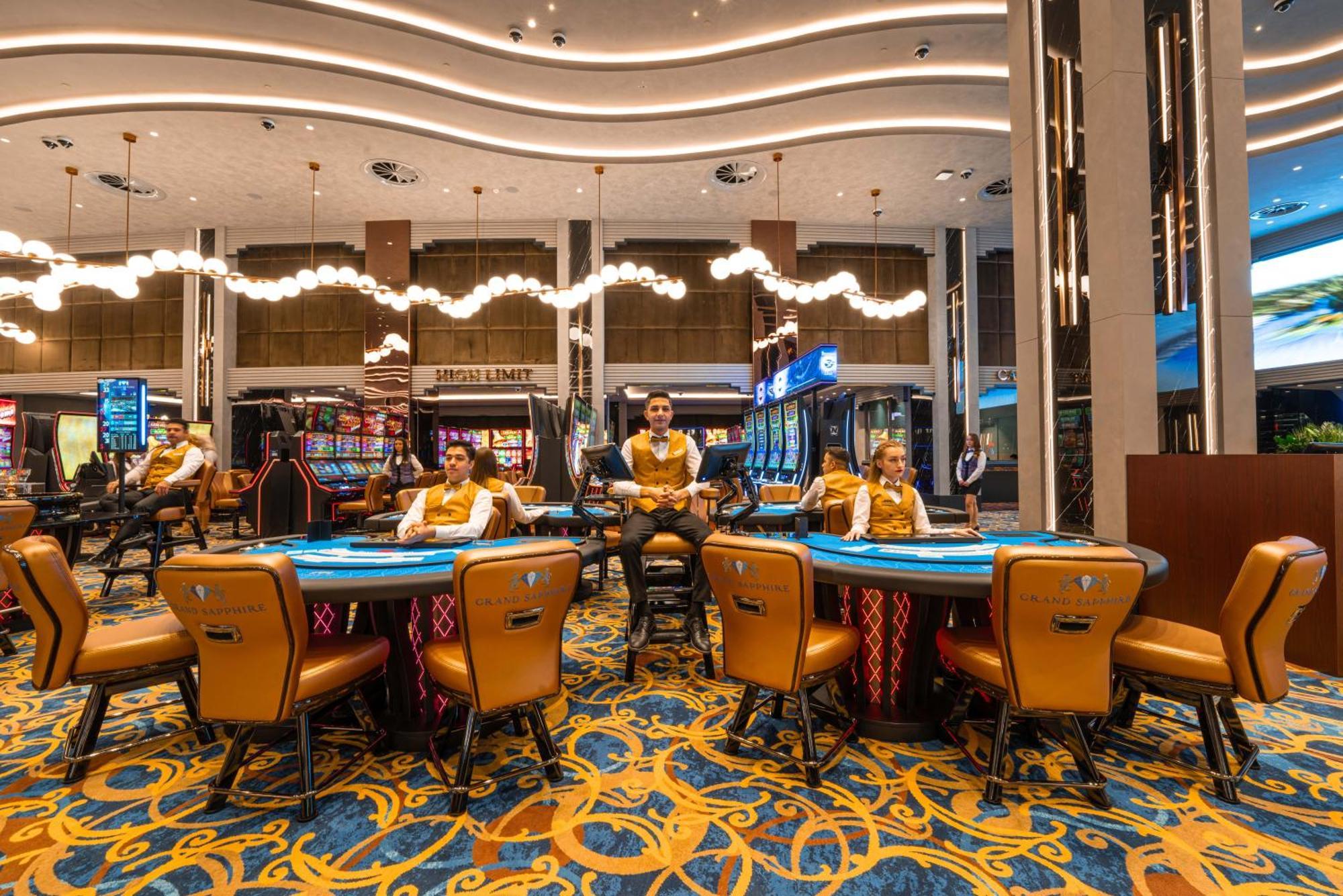 Grand Sapphire Resort & Casino Trikomo Exteriör bild