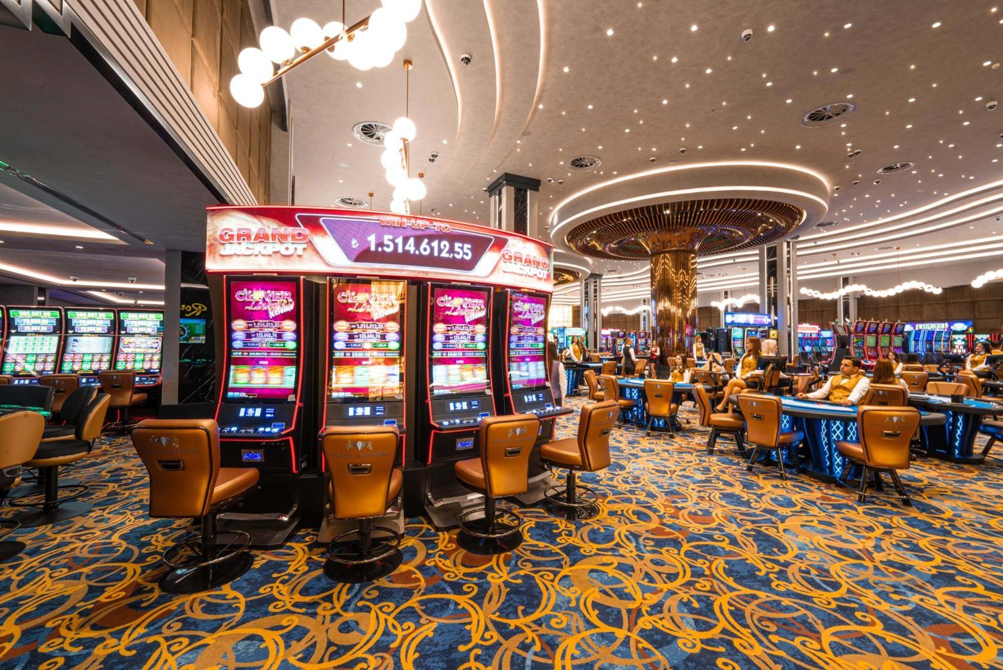 Grand Sapphire Resort & Casino Trikomo Exteriör bild